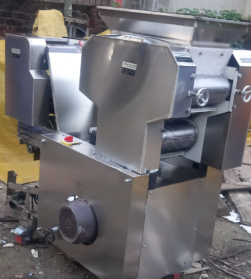 Is a Chowmein Making Machine the Right Investment for Your Growing Food Business?
